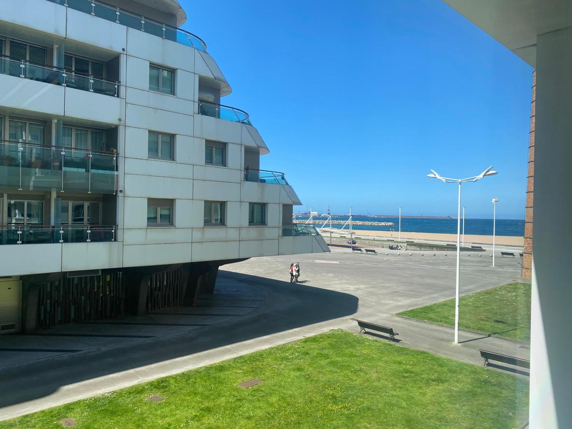 Poniente Beach Gijón Exterior foto